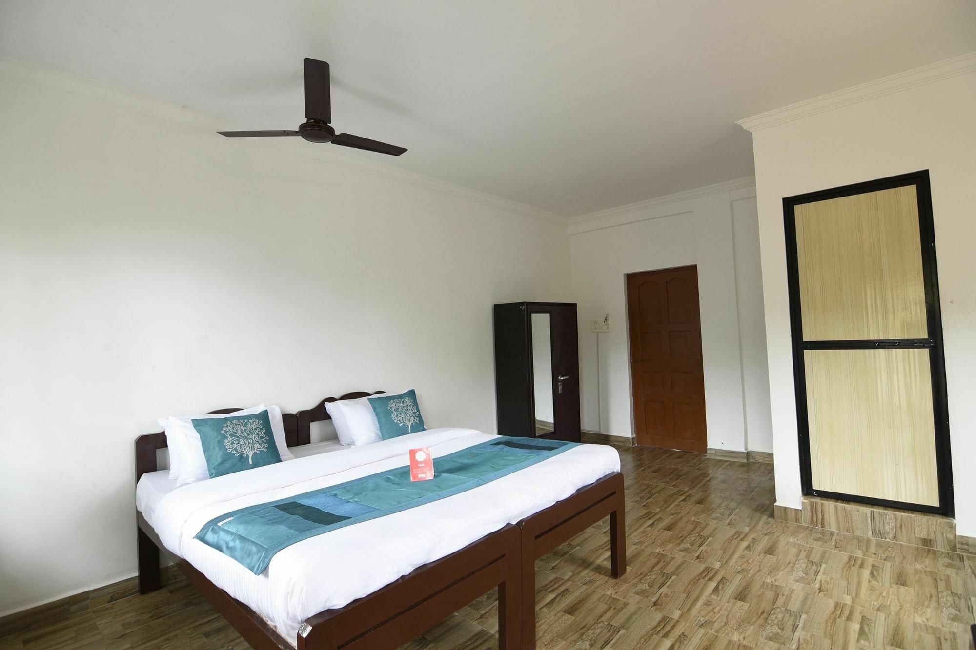 Frank Guest House Baga Exterior foto