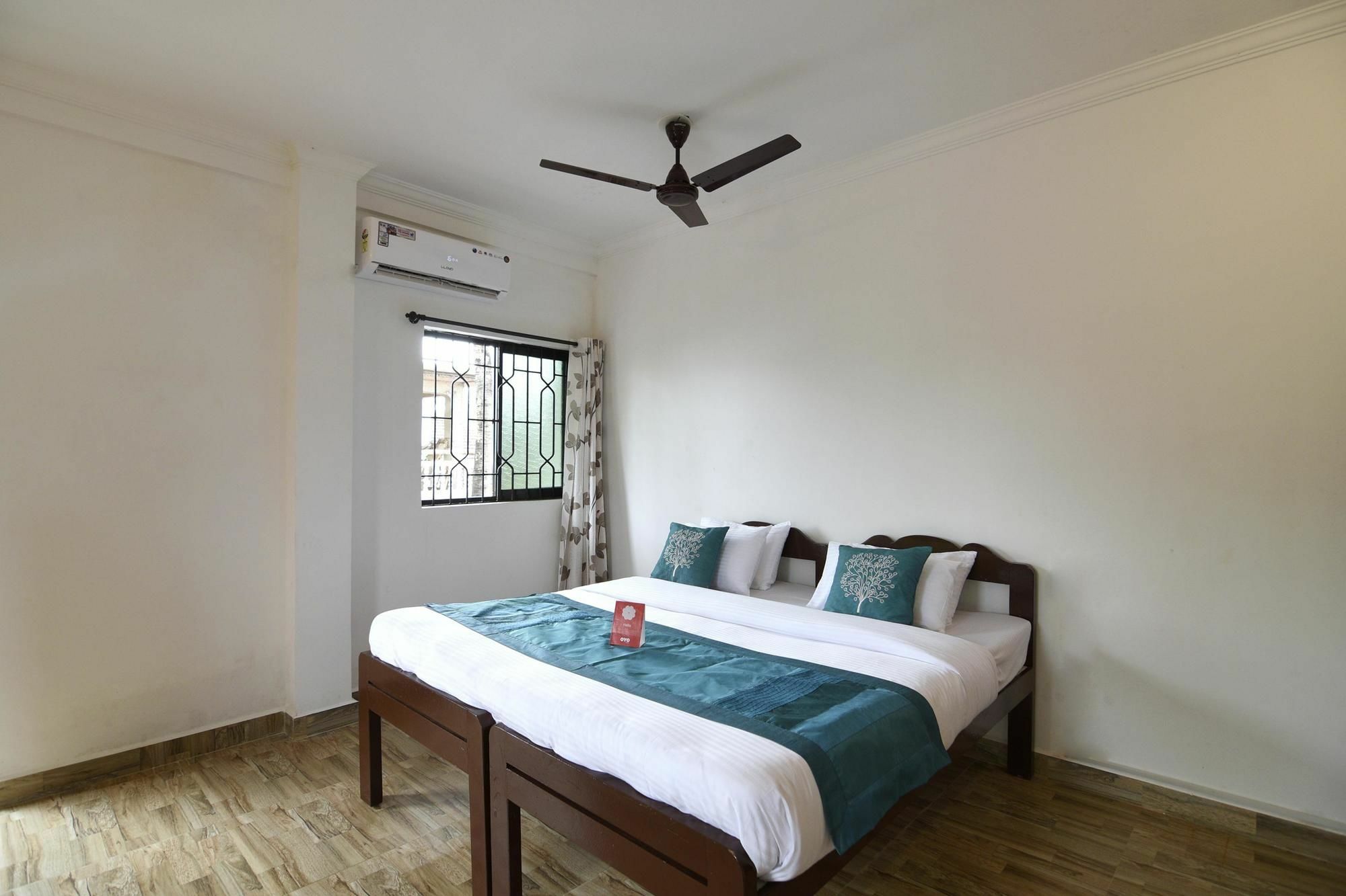Frank Guest House Baga Exterior foto